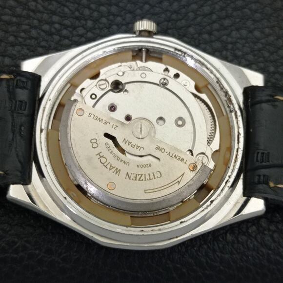 Vintage 1986 Citizen Automatic Mens Silver Watch W/daydate & Red accents - Picture 9 of 9